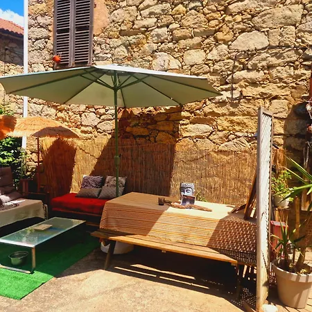 Catalina La Mexicaine *